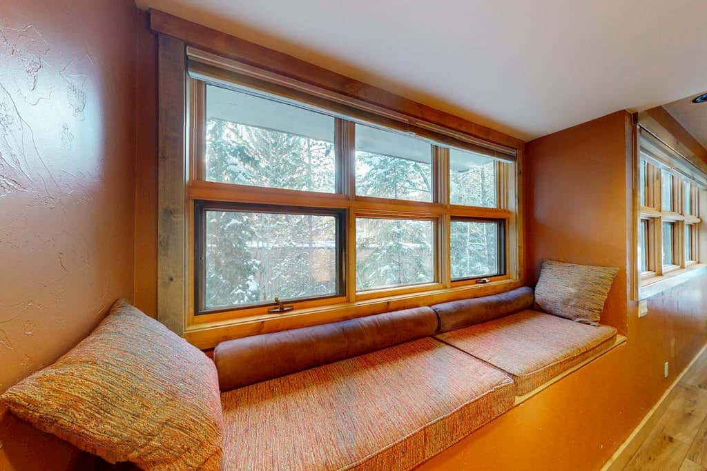Tenmile Mountain House