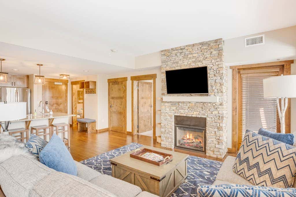 Trailhead Lodge 4118