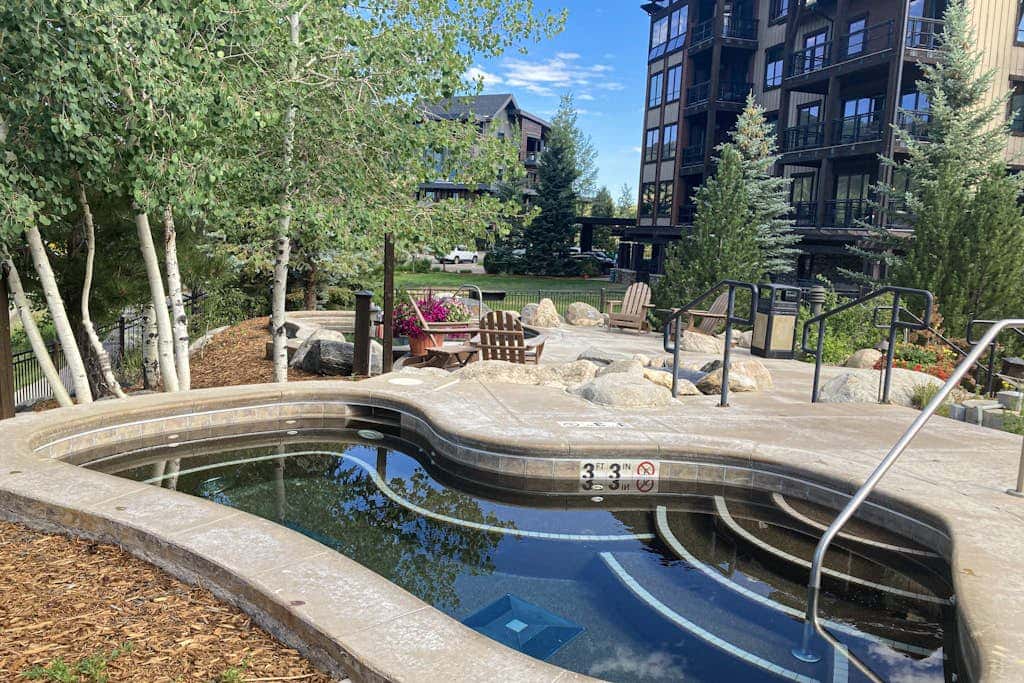 Trailhead Lodge 4113