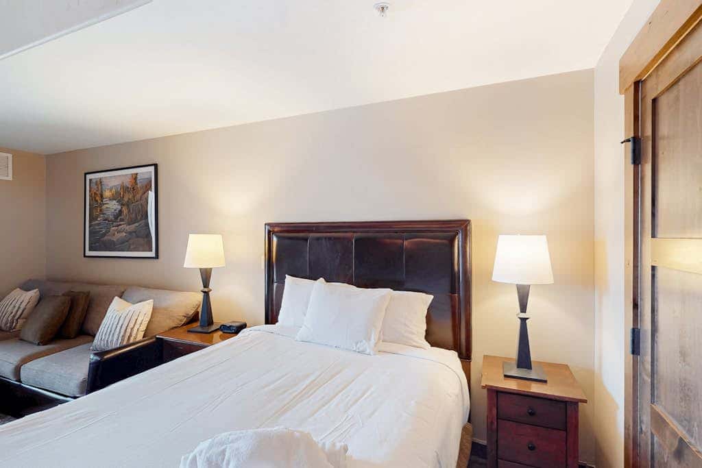 Trailhead Lodge 4113