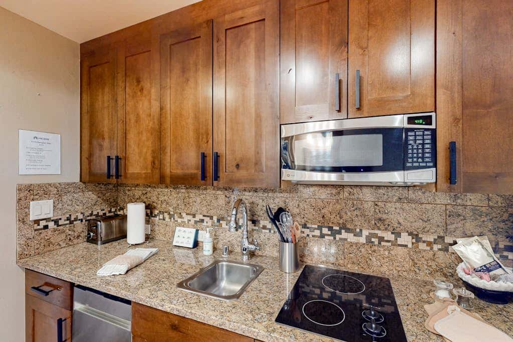 Trailhead Lodge 4113