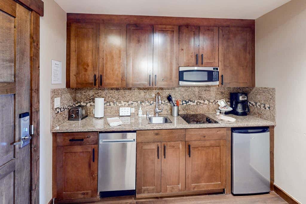 Trailhead Lodge 4113