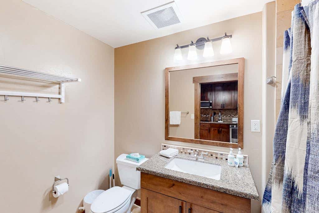 Trailhead Lodge 4113