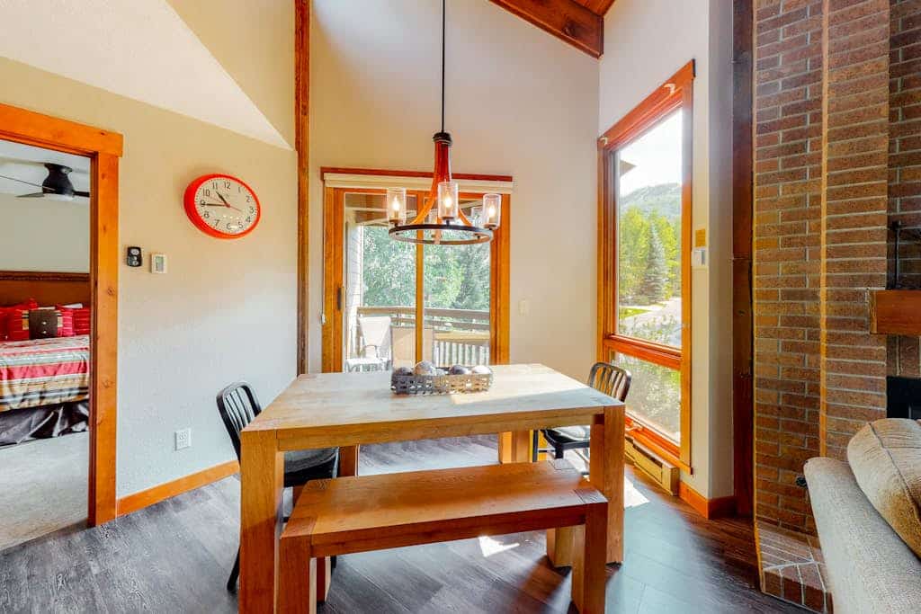 Top-floor condo with pool, hot tub, & W/D - 1 block to Steamboat mountain base