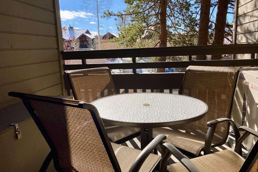 1st-floor Steamboat condo with pool, hot tub, fireplace & washer/dryer