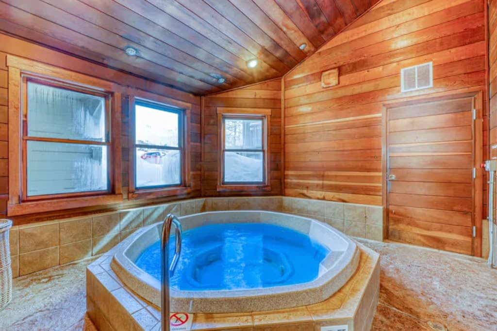 1st-floor Steamboat condo with pool, hot tub, fireplace & washer/dryer