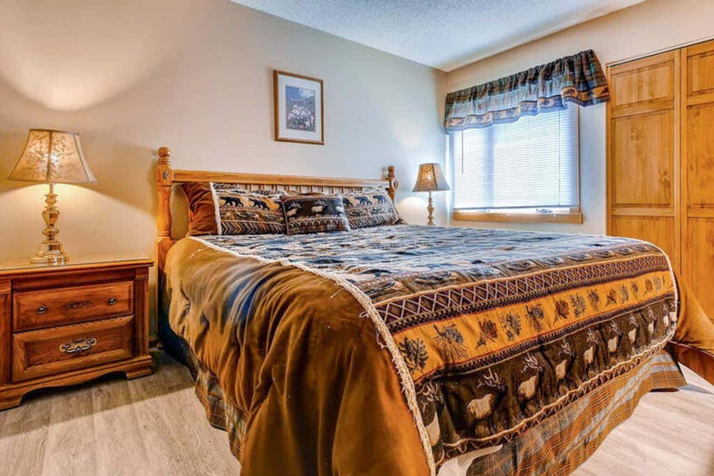 Ski Inn 126