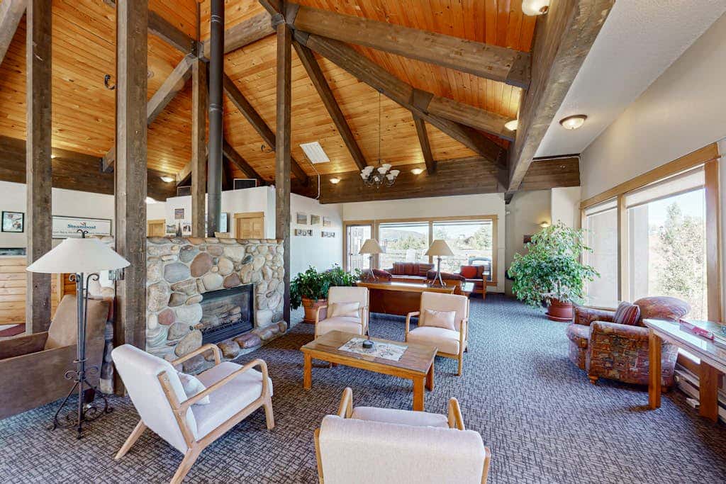 Ski Inn 221