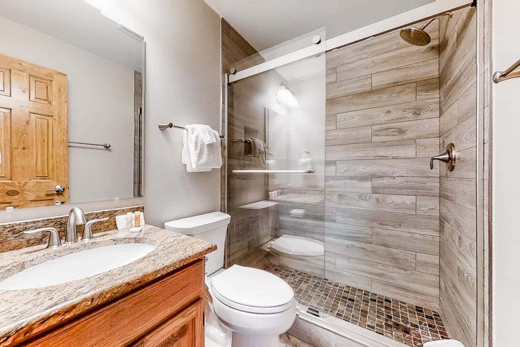 Ski Inn 212