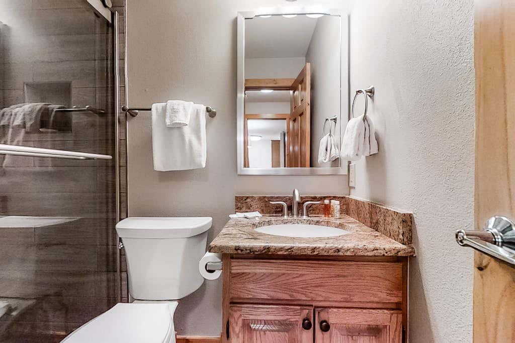 Ski Inn 212