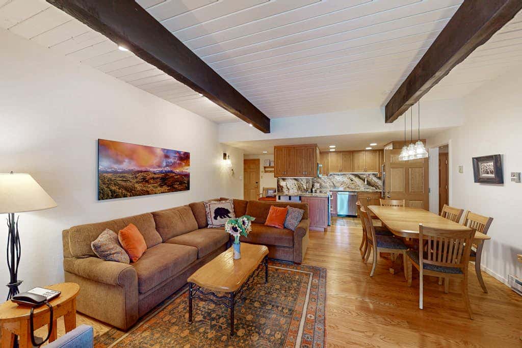 Ptarmigan House 11