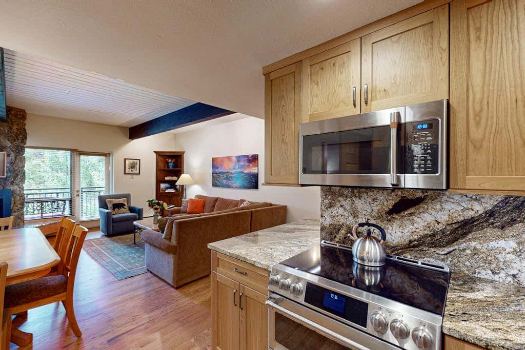 Ptarmigan House 11