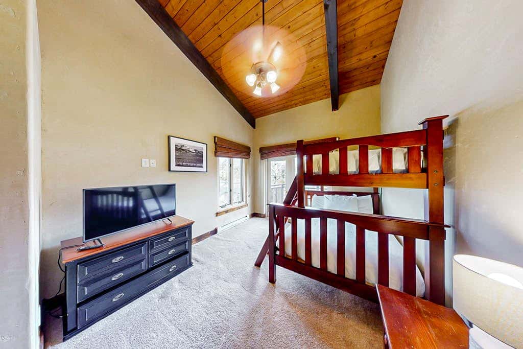 Ptarmigan House 30