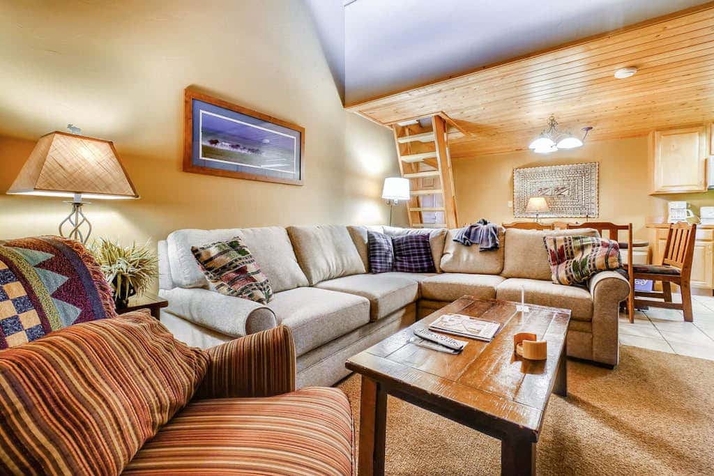 Ski Inn 231