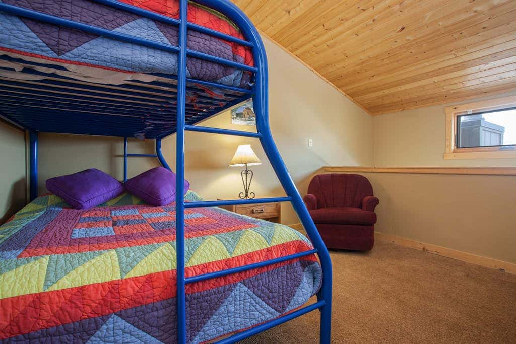 Ski Inn 231