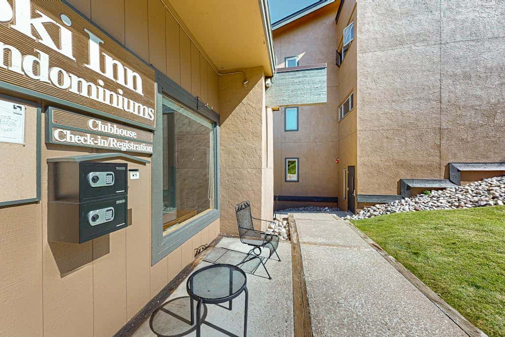 Ski Inn 231