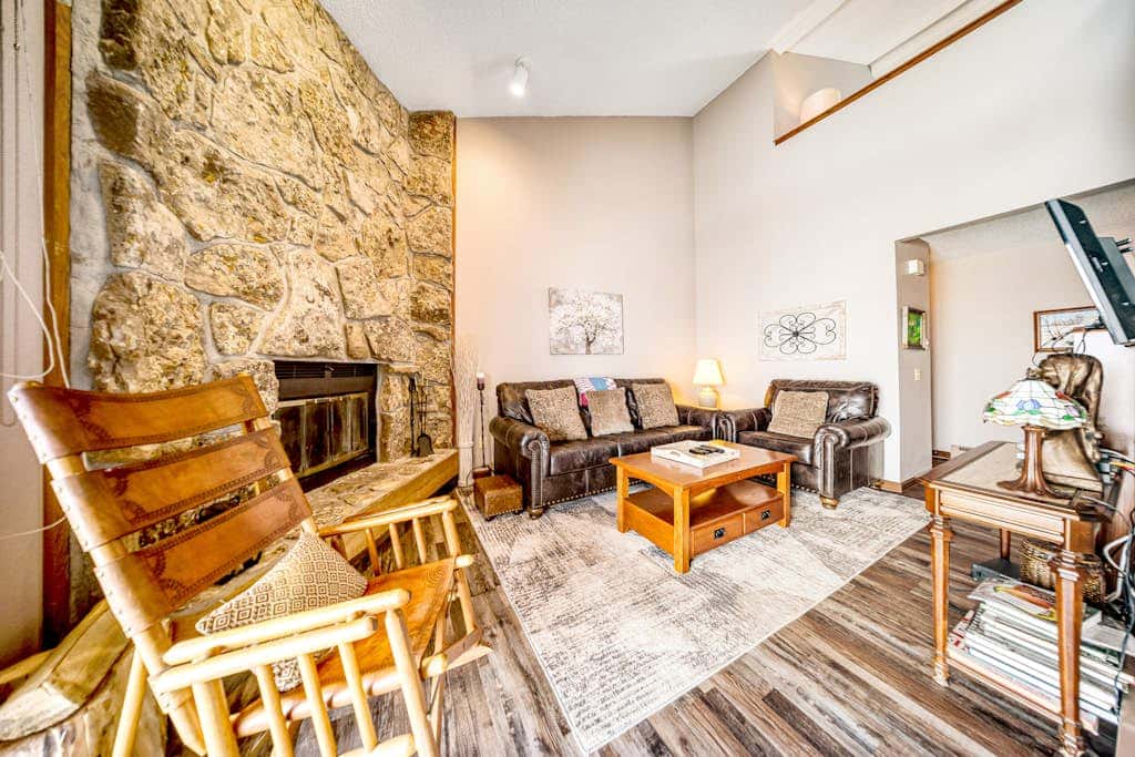 Granby Condo with Views