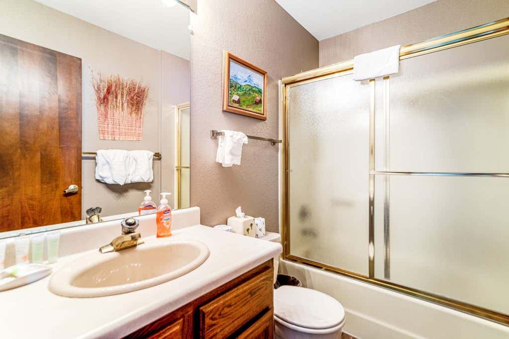 Granby Condo with Views