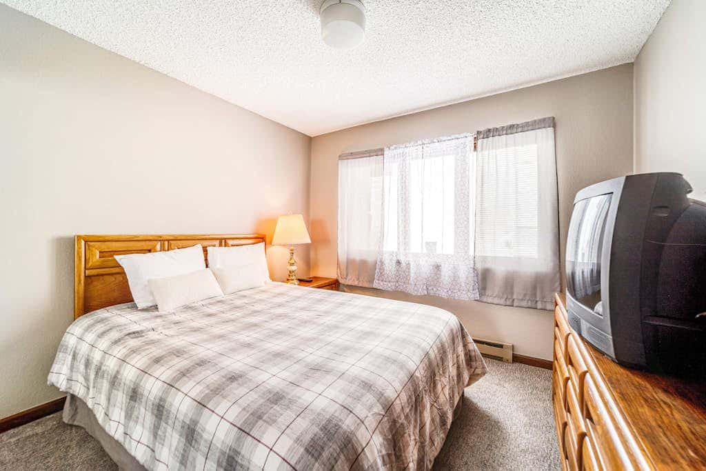 Granby Condo with Views