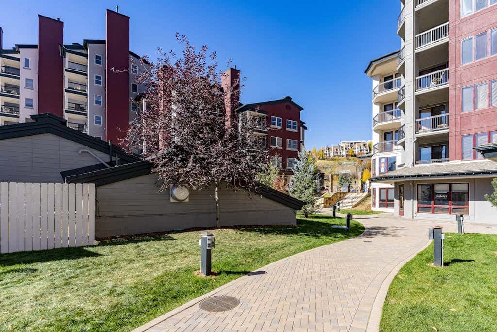 Torian Plum Creekside 616