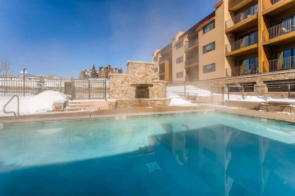 Updated, Second-Floor Condo with WiFi, Mountain Views, Outdoor Pool, & Hot Tub