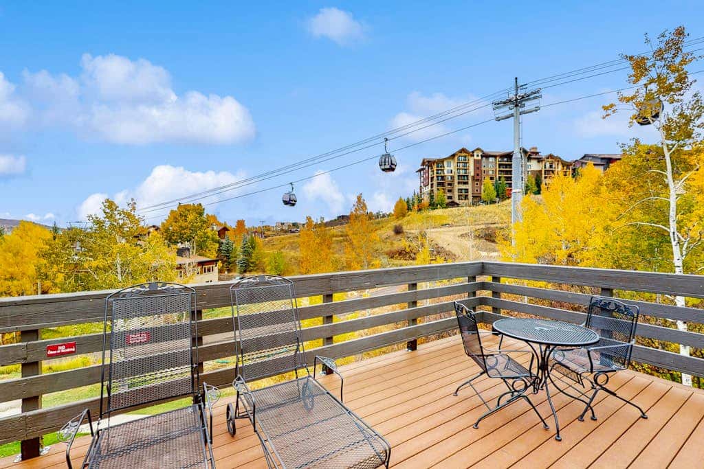 Ski Inn 332