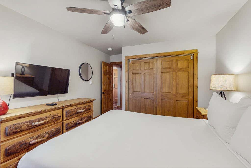 Ski Inn 332