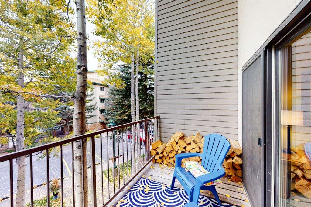 Beaver Creek West Condo with Heated Pool, 3 Hot Tubs & Shuttle to the Slopes
