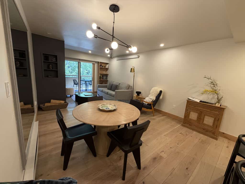 Inviting condo with large terrace, pool & hot tub - next to golf/Nordic skiing