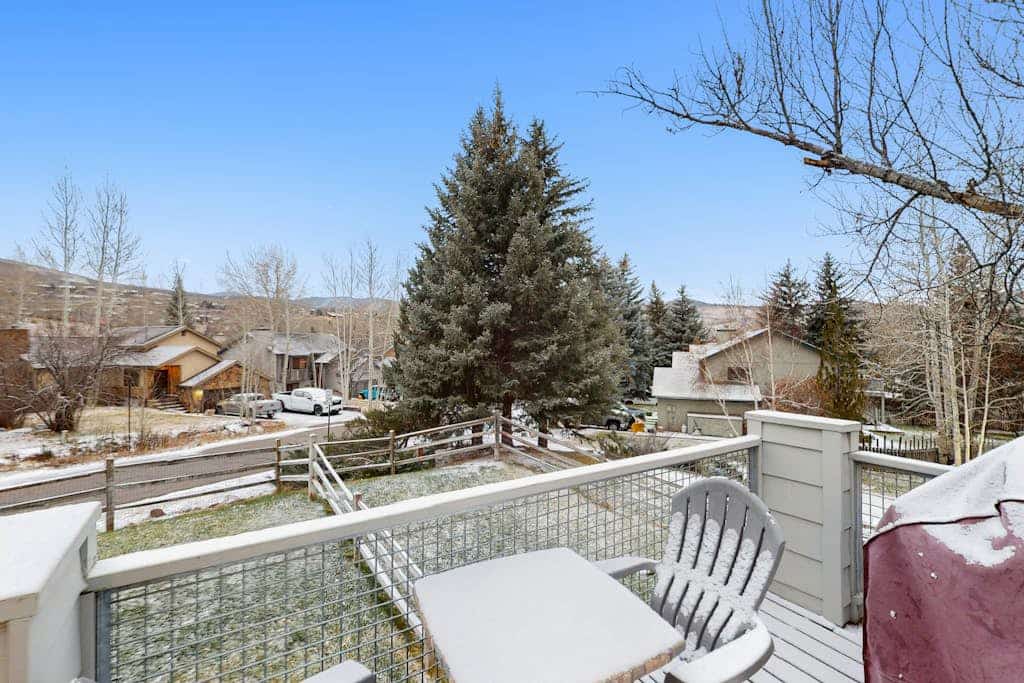 Elegant Mountain-View Condo with Backyard Trails | 8 Minute Walk to Riverwalk