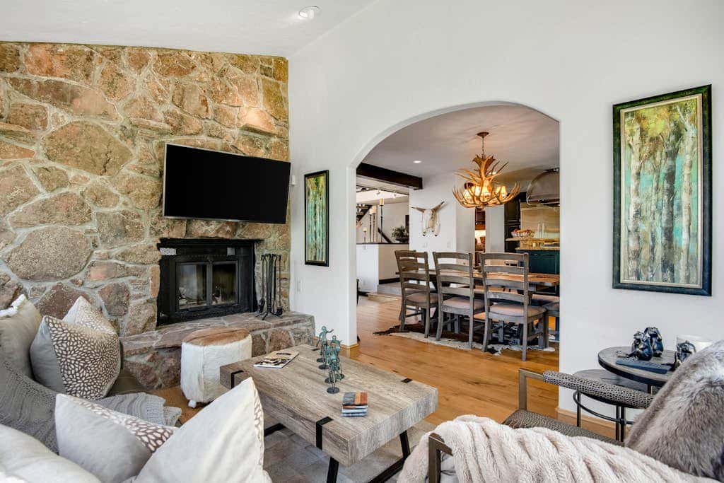 Luxury Mountain Retreat