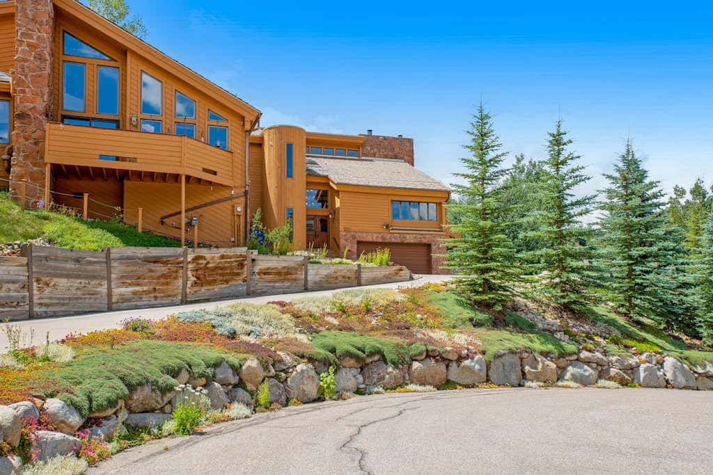 Luxury Mountain Retreat