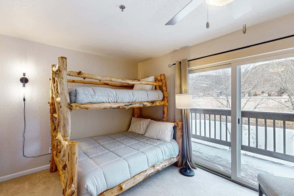 River's Edge Vista Retreat