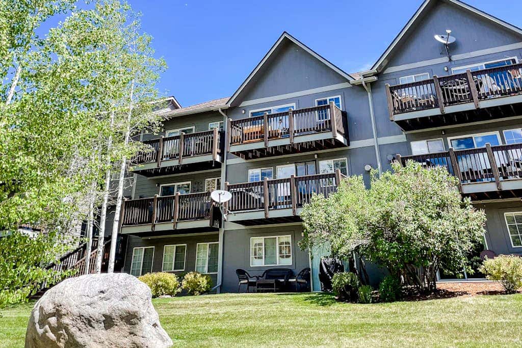 River's Edge Vista Retreat
