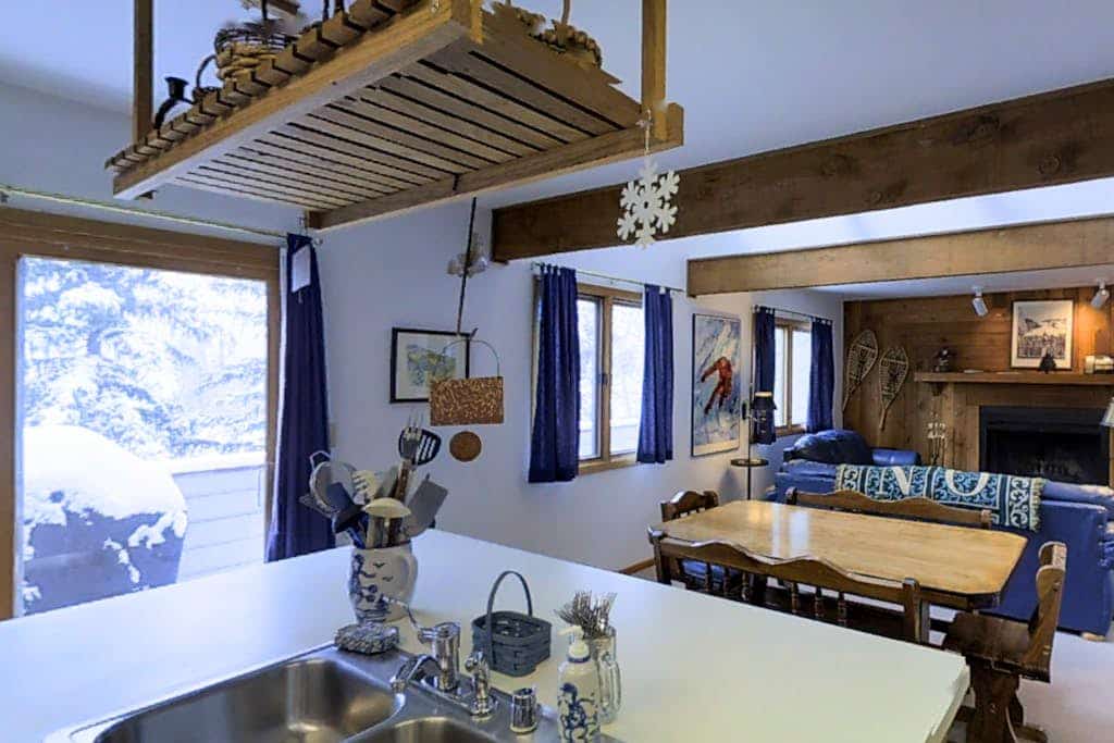 Comfy Home with Private Hot Tub and Mountain Views - Short Drive to the Slopes