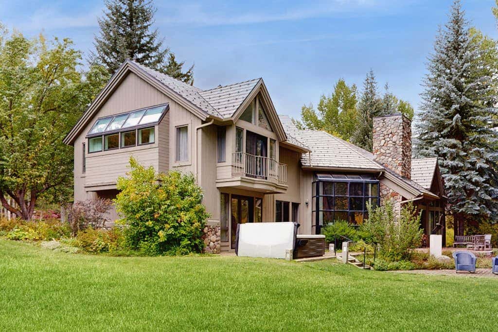 Creekside Beauty in Beaver Creek