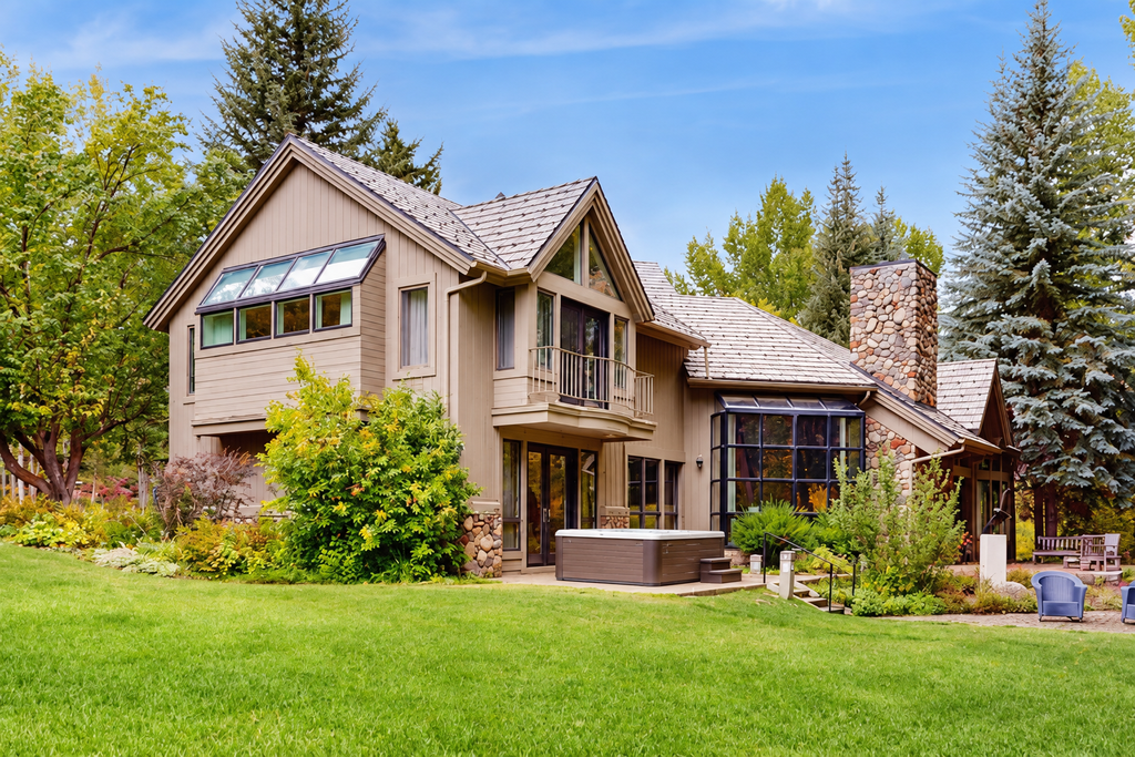 Creekside Beauty in Beaver Creek