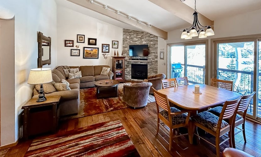Snowmass Village condo close to ski lift with deck & bright interior