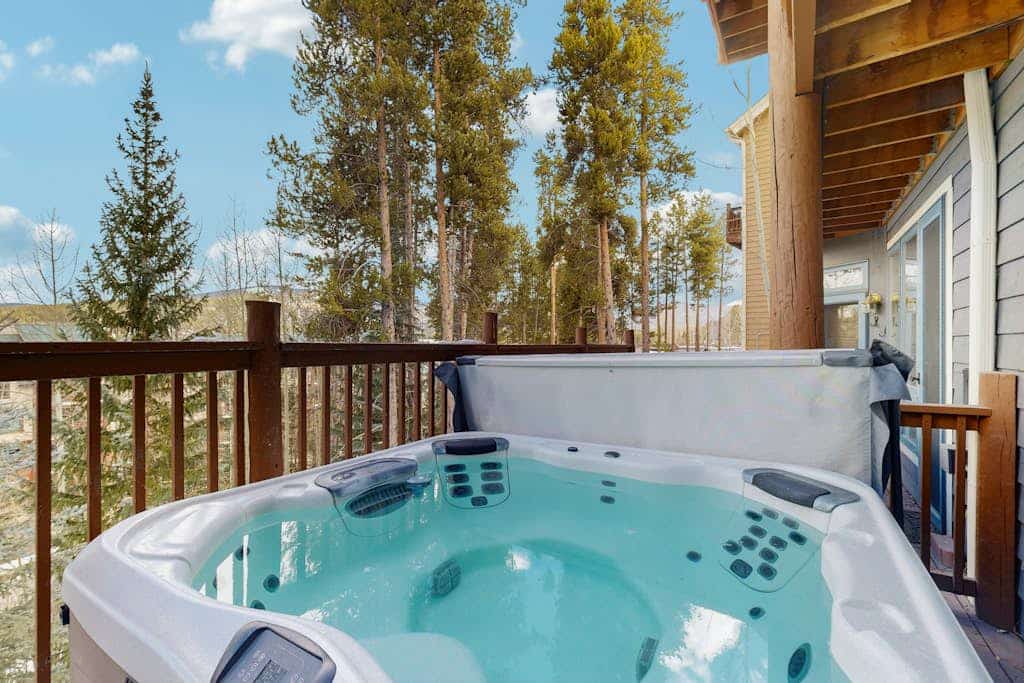 Mountain-view house with private hot tub, deck, & pool - 250 Yards to Lift
