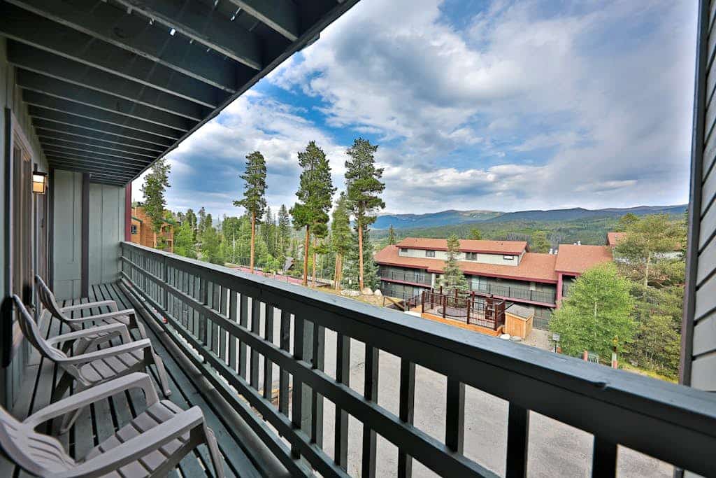 Timber Run Evergreen 9