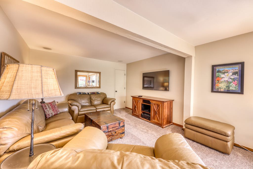 Beautiful Mountain View Condo