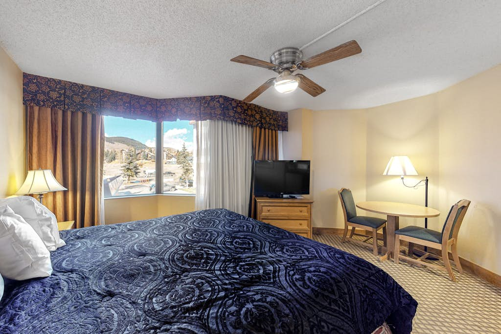 Crested Butte's Dream Studio GL270
