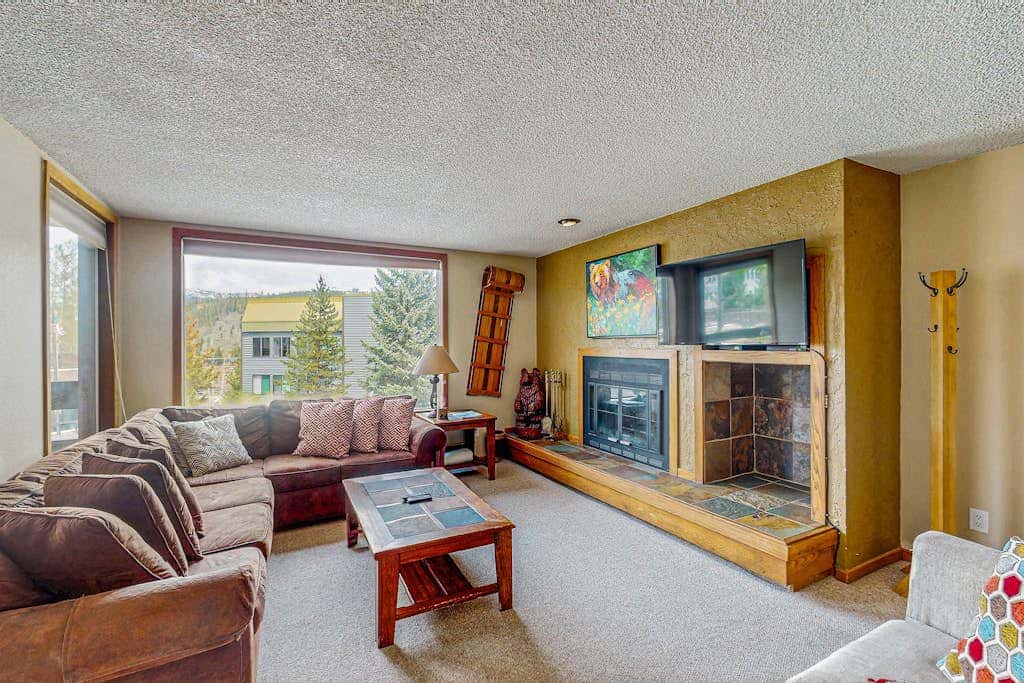 Snowblaze Condominiums C14