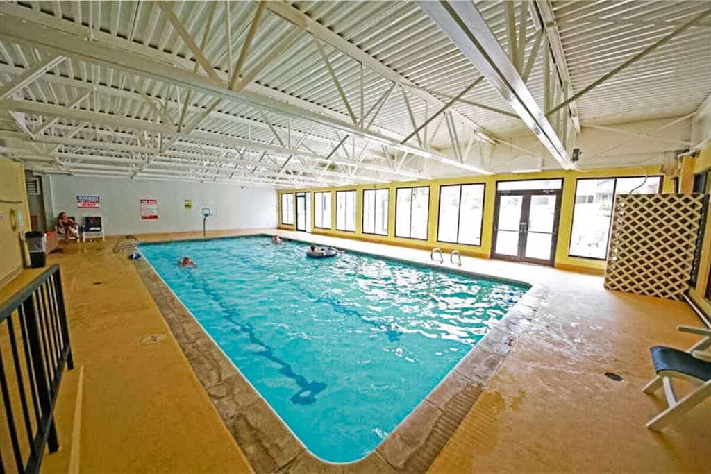 Condo on the Shuttle Route w/ Private Sauna, Fireplace & Shared Hot Tubs/Pool