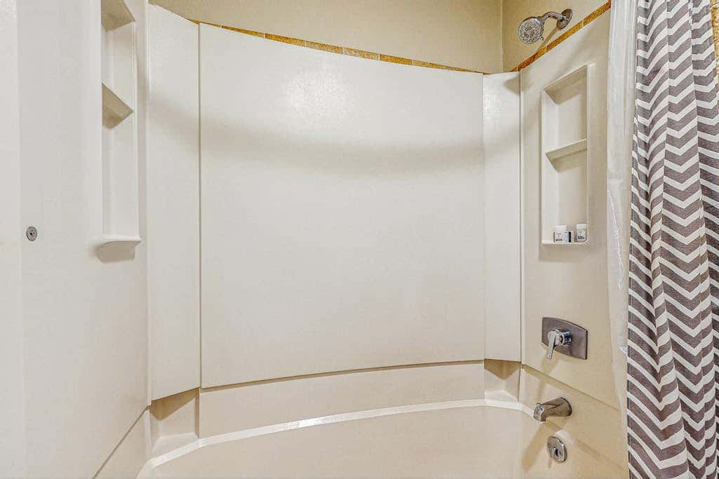 Snowblaze Condominiums C14