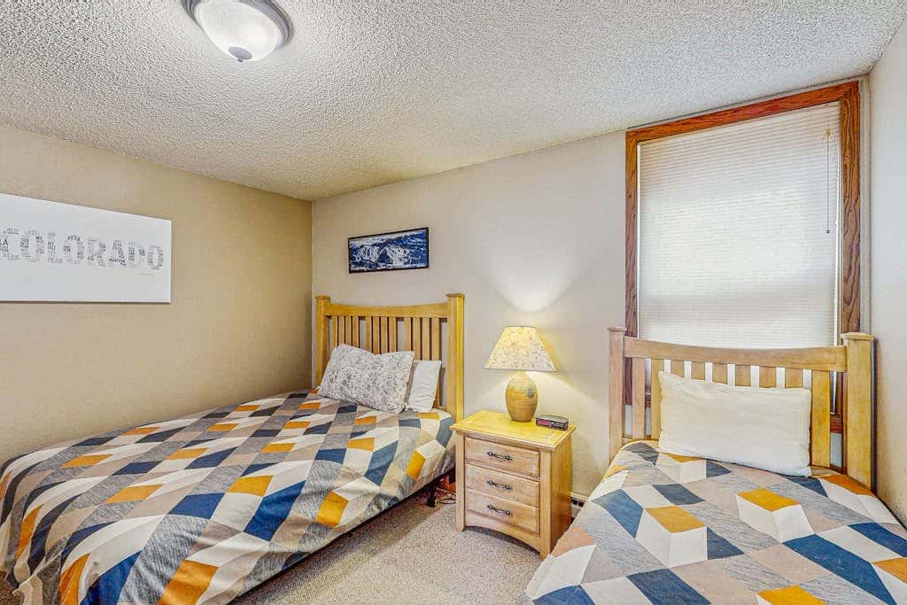 Snowblaze Condominiums C14