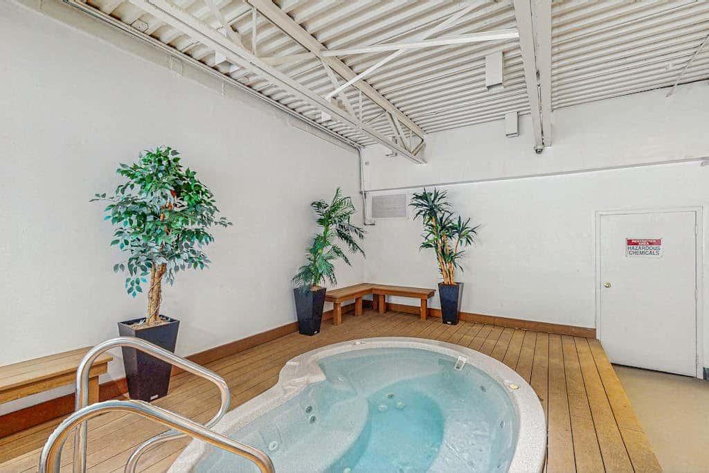 Snowblaze Condominiums C14