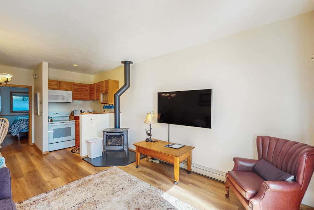 Timber Ridge 504B