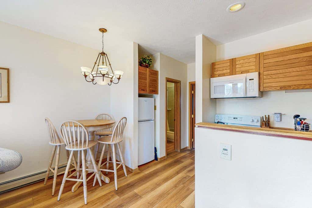 Timber Ridge 504B