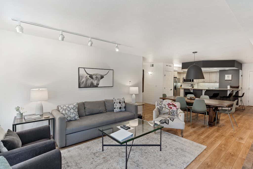 Meadows Hanover 4